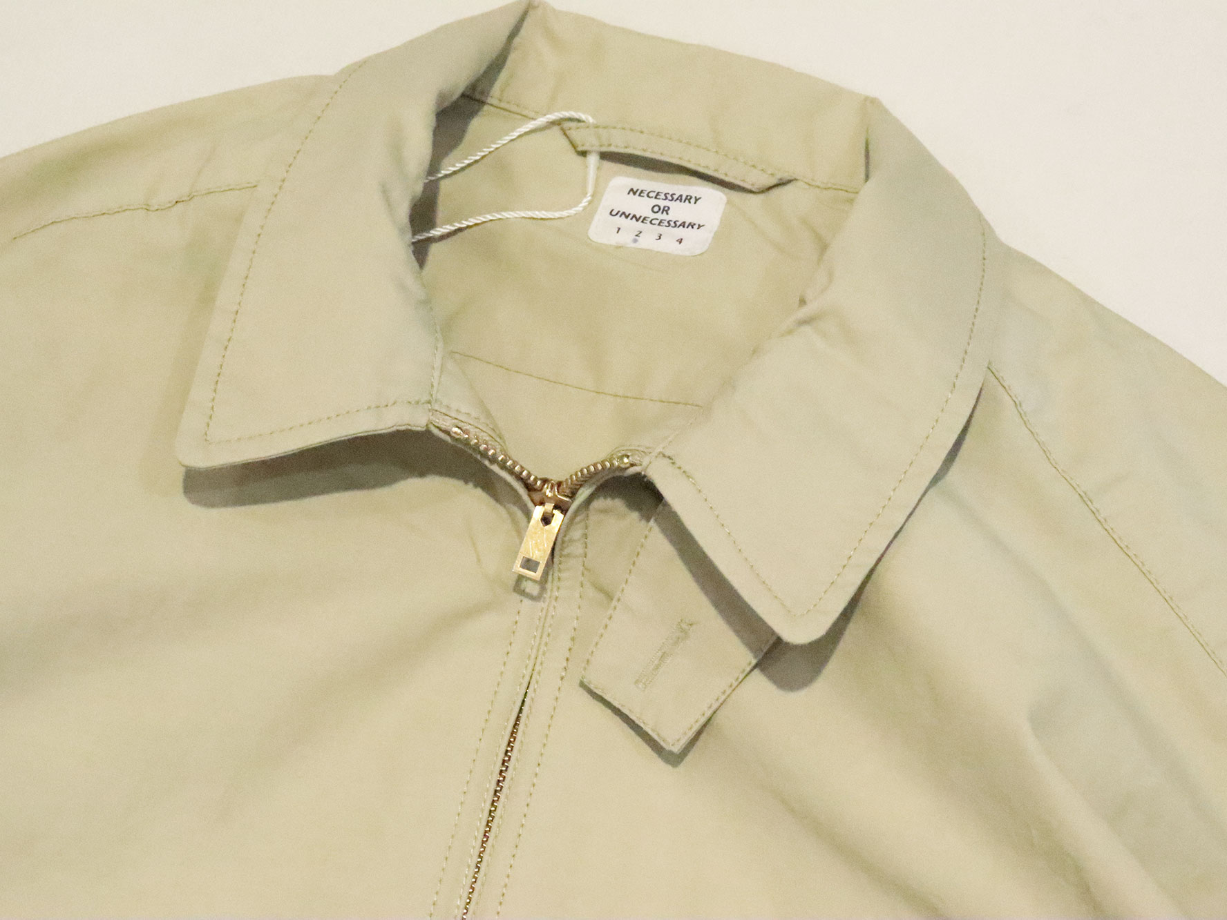 トップス necessary or unnecessary/n.o.un ete81 X トップス necessary or unnecessary/n.o.un ete81 X NECESSARY