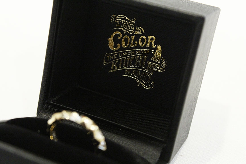 THE COLOR (ザ・カラー) 