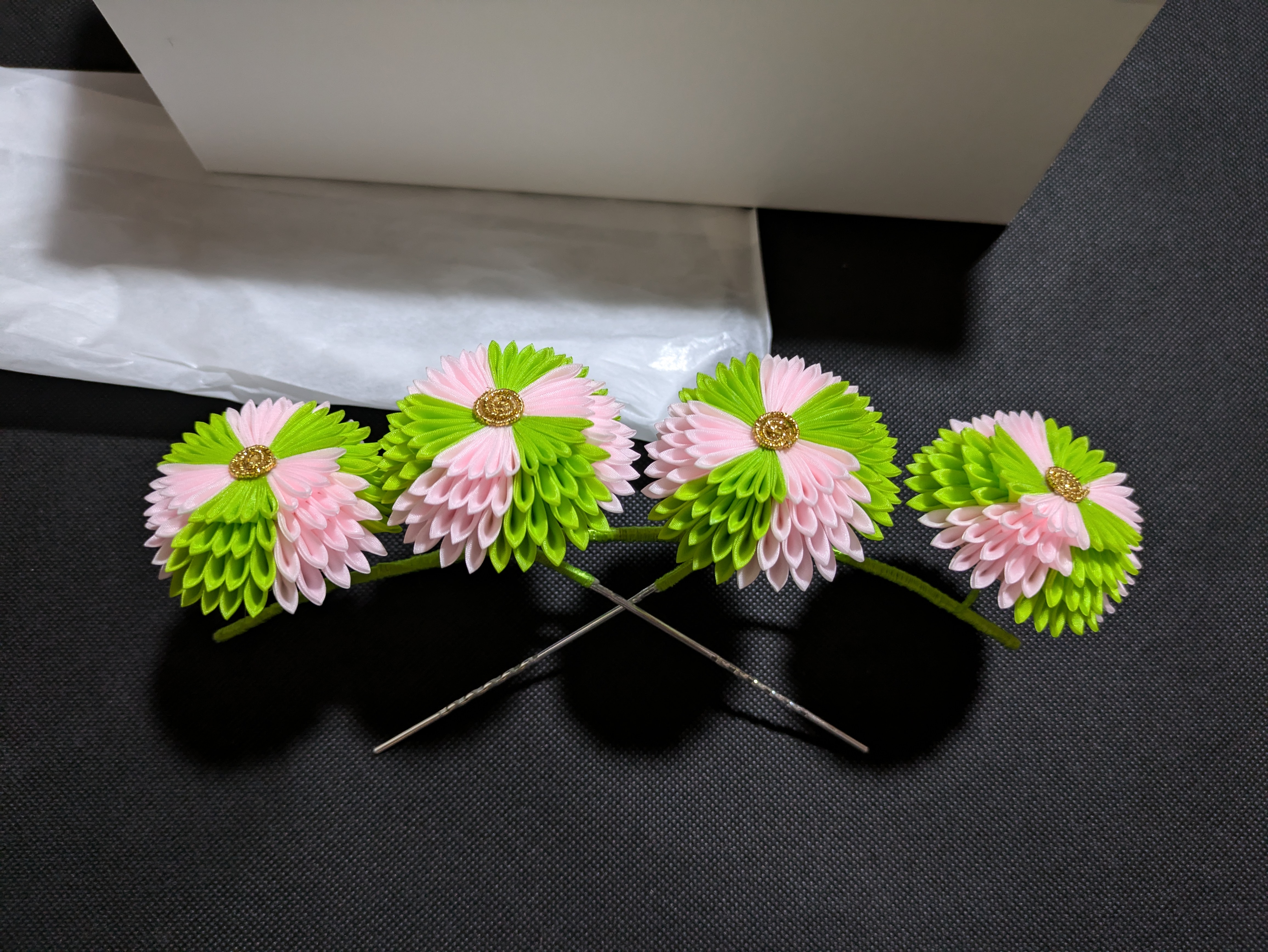 菜の花の豆かんざし　舞妓さんと同じ 花かんざし つまみ細工 簪 菜の花の豆かんざし 舞妓さんと同じ 花かんざし つまみ細工 簪 摩耶の