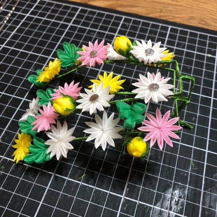 菜の花の豆かんざし 舞妓さんと同じ 花かんざし つまみ細工 簪 摩耶の