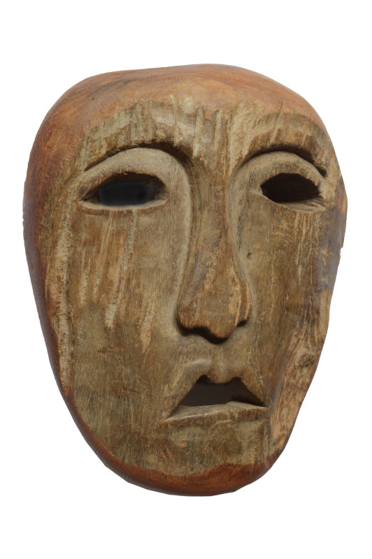 インドネシア・ティモール島の木彫りのマスク（お面） TM_59 | upacaraうぱちゃら