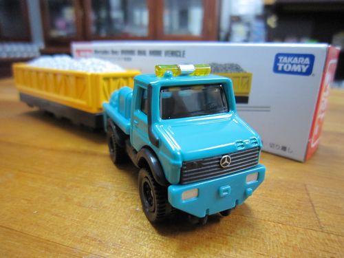 ベンツ ウニモグ 軌陸車 新品 1／88 | ミニカーショップ クロス