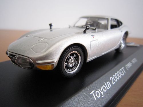 トヨタ 2000GT ミニカー（シルバー） [1/43スケール相当] トヨタ2000GT シルバー 1/43 新品 | ミニカーショップ クロス・フォー