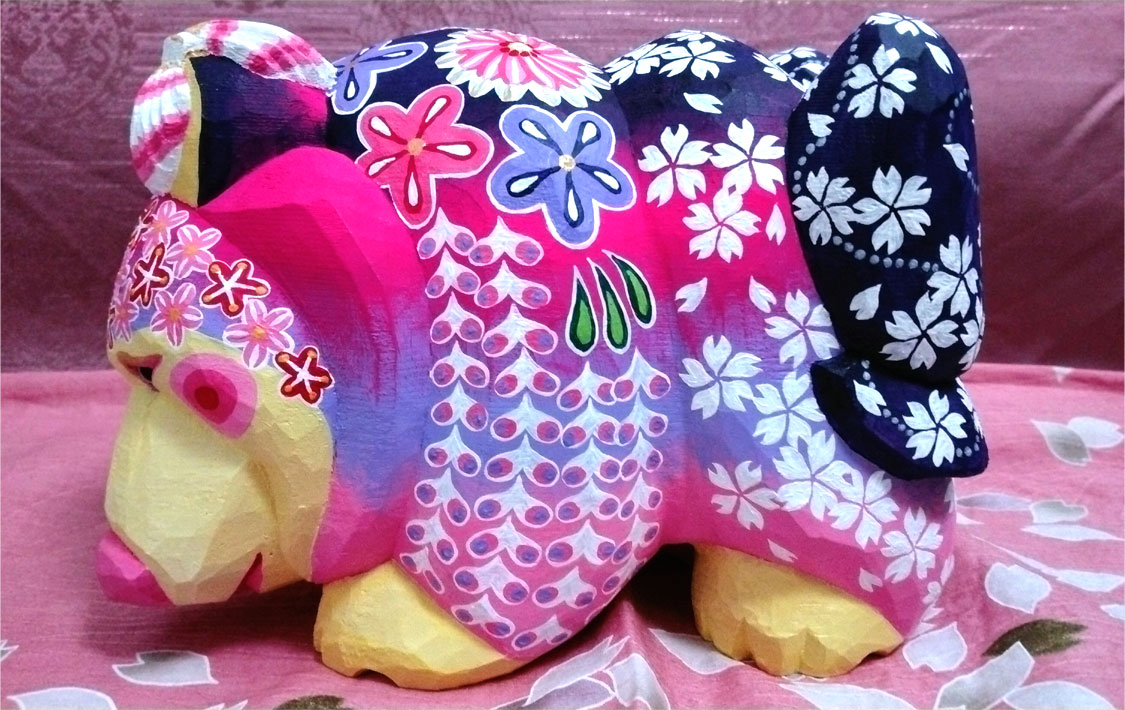 くまごろう様8【1853】九尾彫りスフィア ストロベリークォーツ