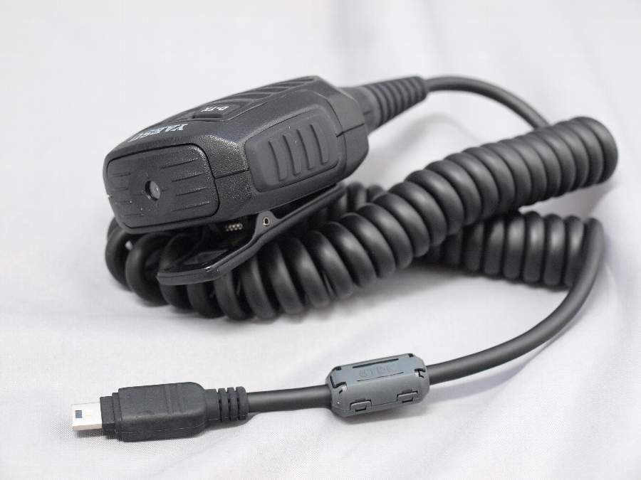 カメラ付きスピーカーマイク MH-85A11U | 株式会社 有楽庁